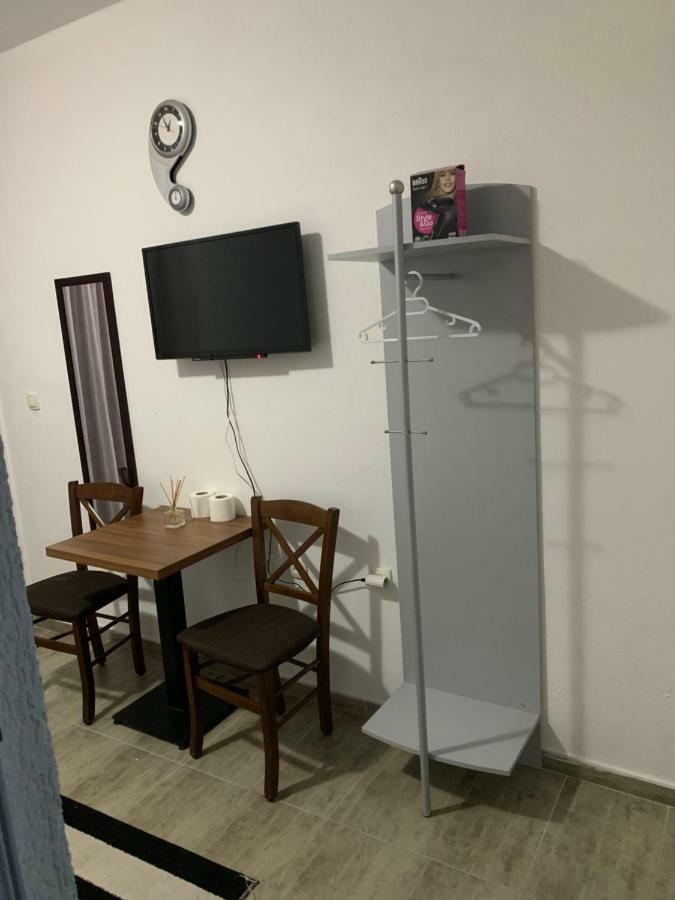 Emro-S Aparthotel Novi Pazar Kültér fotó