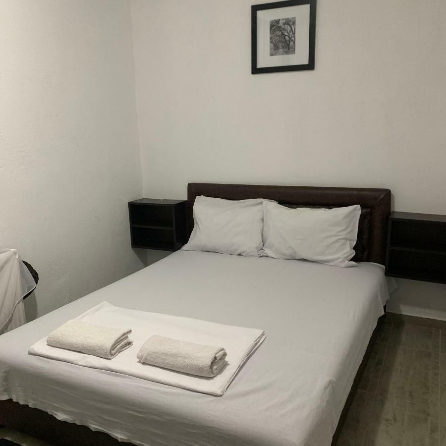 Emro-S Aparthotel Novi Pazar Kültér fotó